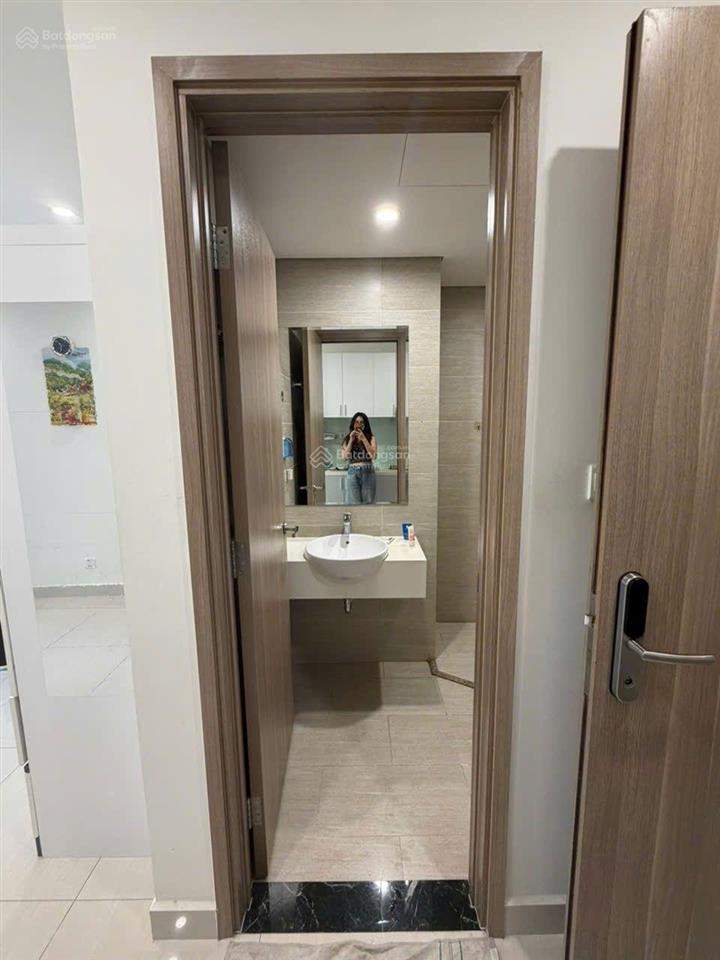 Cho thuê căn studio full ng giá tốt nhất vin q9 hiện tại, nhà sẵn ở ngay, view đẹp, nhiều cửa hàng