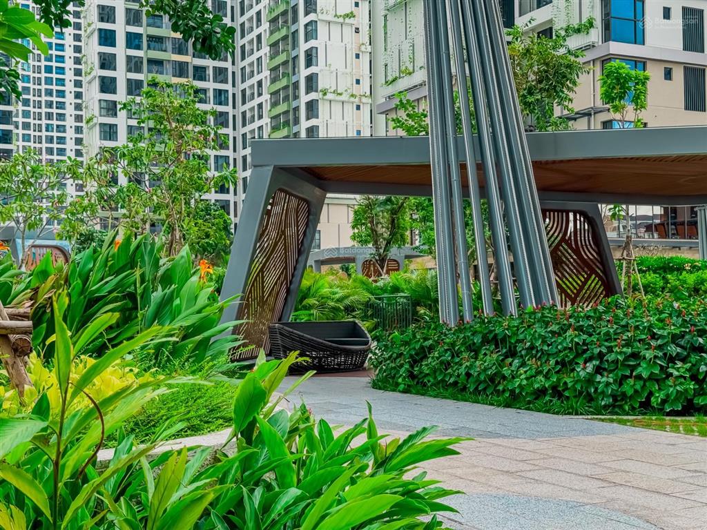 Cho thuê căn hộ 1pn, 2pn, 3pn vinhomes grand park q9, nhà mới view đẹp hướng mát gần vincom