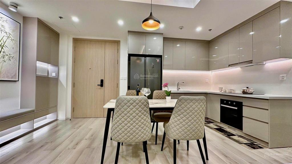 Cho thuê căn hộ 1pn, 2pn, 3pn vinhomes grand park q9, nhà mới view đẹp hướng mát gần vincom
