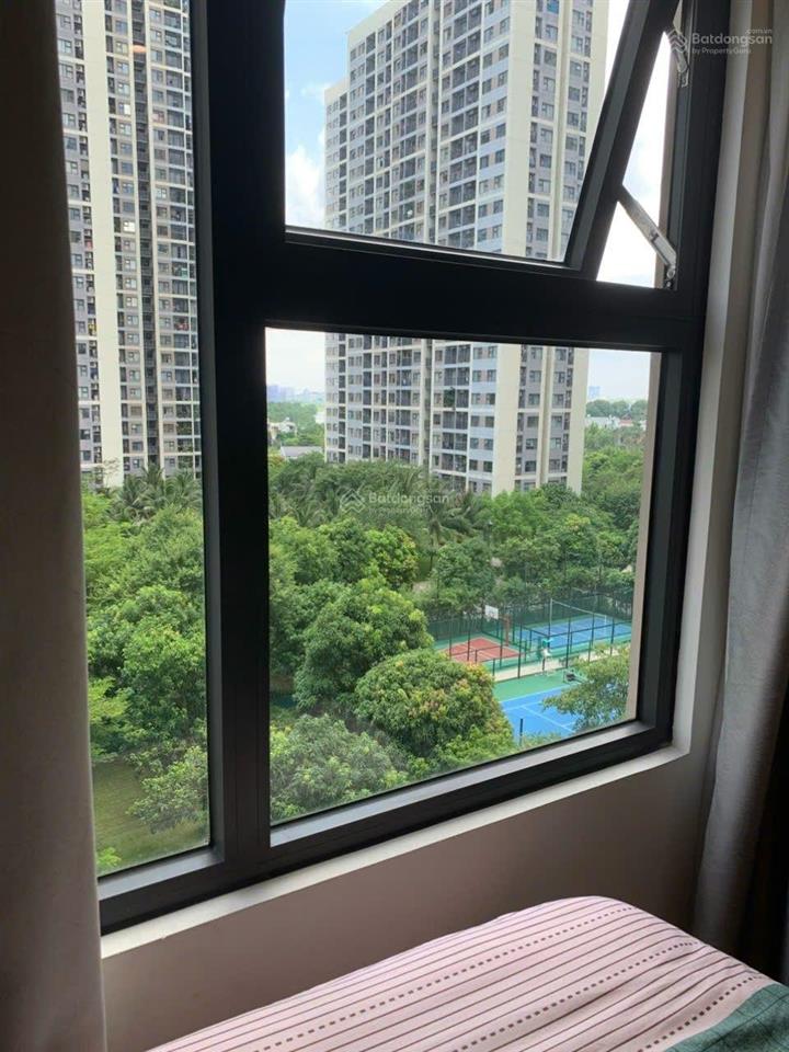 Cho thuê căn 2pn 1wc full nội thất view cực đẹp, sẵn pass ở ngay, tầng thấp hướng mát