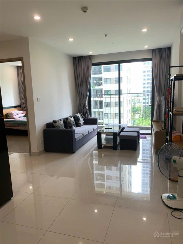 Cho thuê căn 2pn 1wc full nội thất view cực đẹp, sẵn pass ở ngay, tầng thấp hướng mát