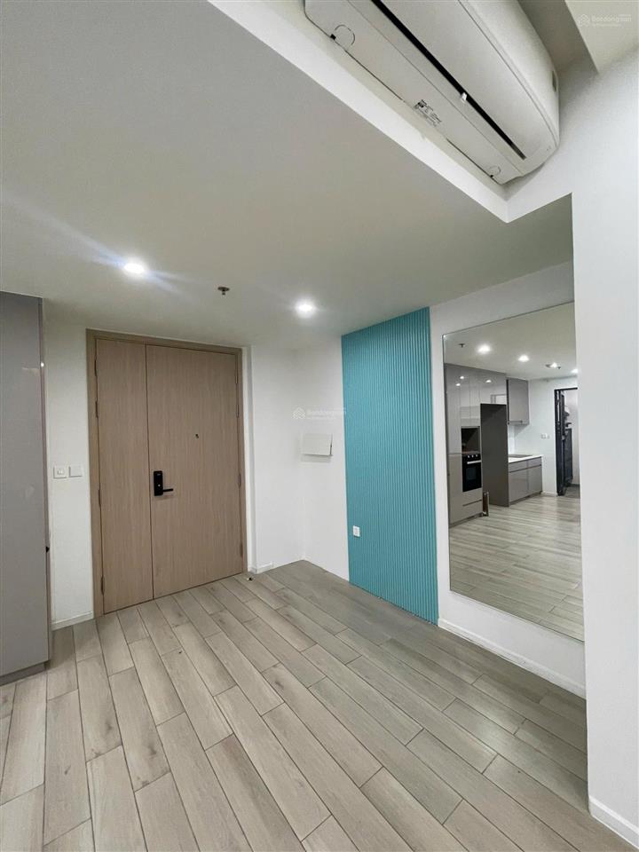 Cho thuê căn 3pn2wc 96m2 khu mcp view hồ bơi cực đẹp, gần vincom, free gym, ở liền, hướng mát