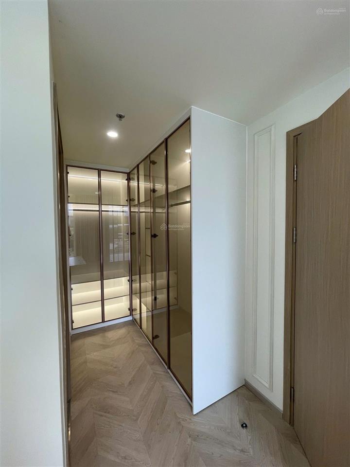 Cho thuê căn 3pn2wc 96m2 khu mcp view hồ bơi cực đẹp, gần vincom, free gym, ở liền, hướng mát