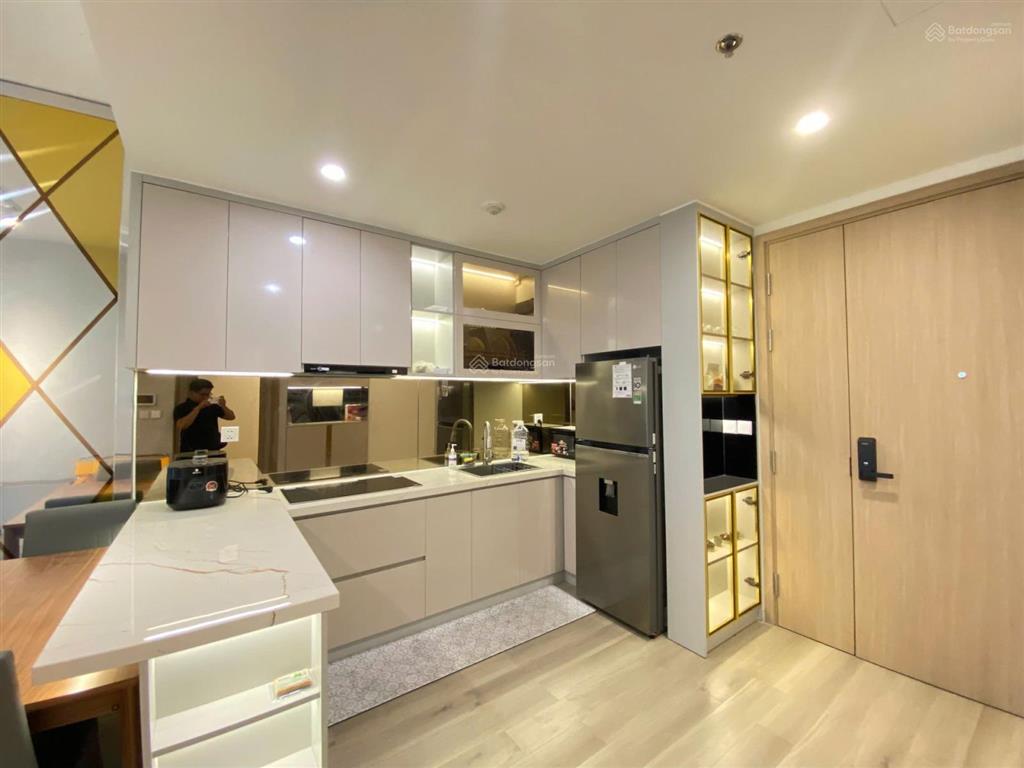 Cho thuê căn 2pn full nt luxury khu lumiere, free gym, view hồ bơi, cv ánh sáng, nhà sẵn ở ngay