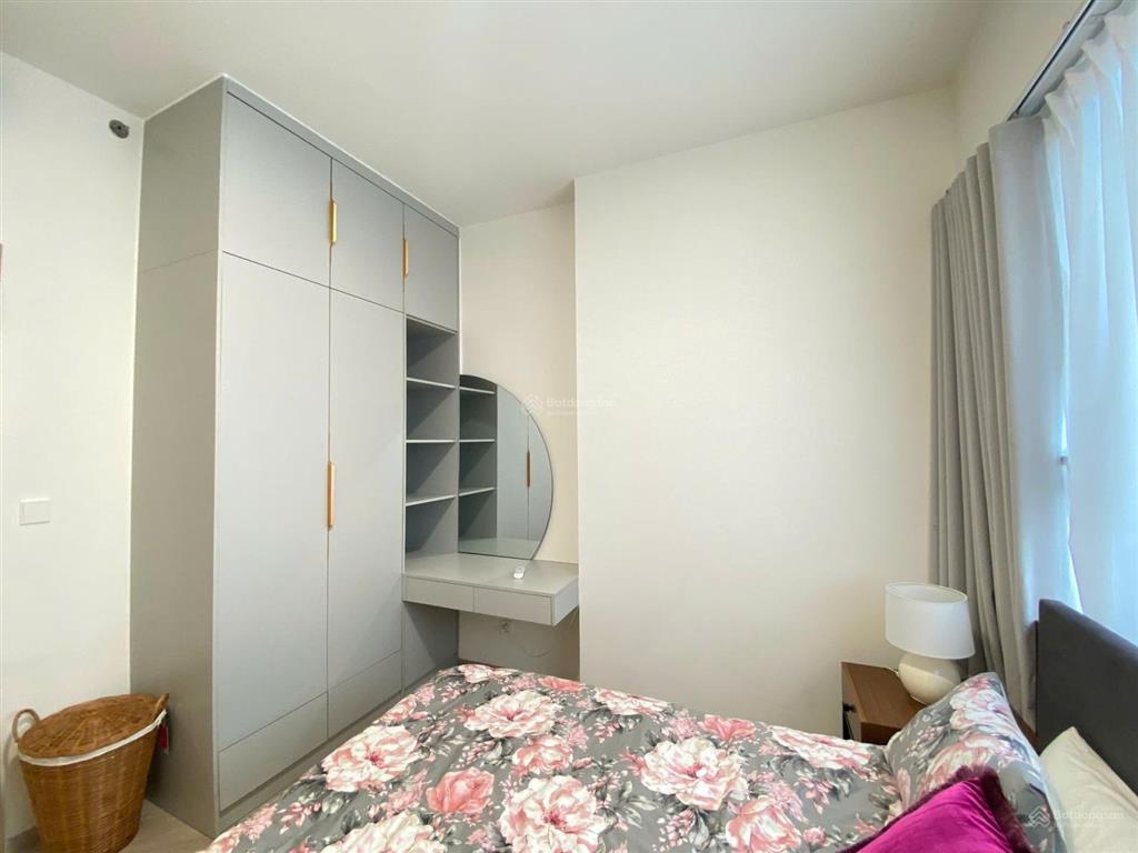 Cho thuê căn 2pn full nt luxury khu lumiere, free gym, view hồ bơi, cv ánh sáng, nhà sẵn ở ngay
