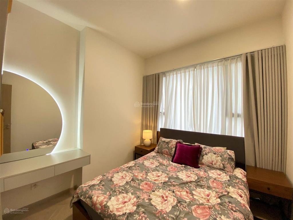 Cho thuê căn 2pn full nt luxury khu lumiere, free gym, view hồ bơi, cv ánh sáng, nhà sẵn ở ngay