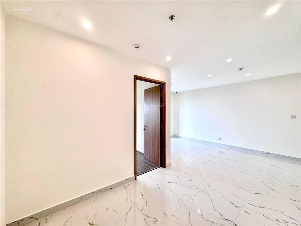 Cho thuê căn hộ 1pn+ vin q9 sẵn máy lạnh, nhà mới đẹp, gần vincom, ở ngay, free hồ bơi sân thể thao