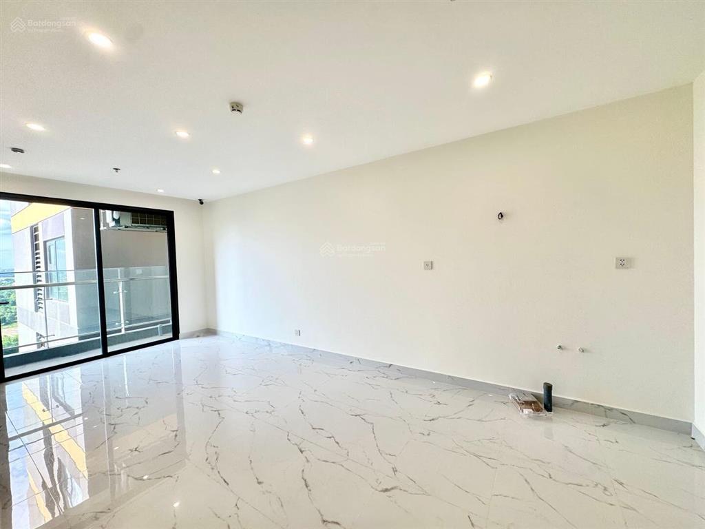 Cho thuê căn hộ 1pn+ vin q9 sẵn máy lạnh, nhà mới đẹp, gần vincom, ở ngay, free hồ bơi sân thể thao