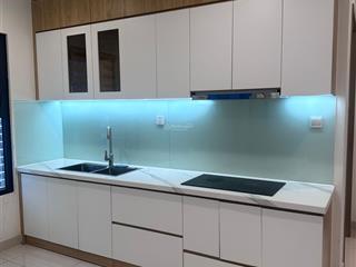 Cho thuê căn 3pn + diện tích lớn, full nội thất, nhà sẵn ở ngay, nhà cực nhiều gió, hướng mát