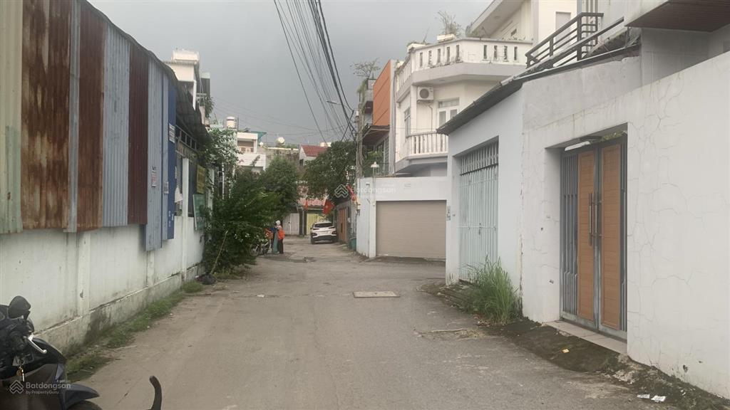 Nhà 1 trệt 1 lầu 3pn  hẻm 1 xẹt, xe hơi tránh 4.5 x 17  lã xuân oai, tnpa