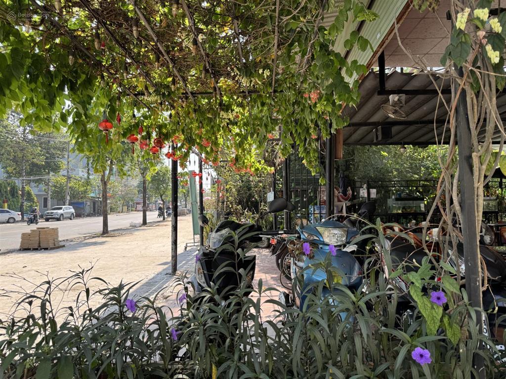 Mặt tiền man thiện  dt 300m2  khu ẩm thực sầm uất  giá chỉ 12,5 tỷ