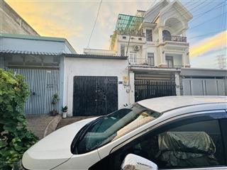 Đối diện vincom lê văn việt  diện tích cn 115 m2  vị trí vip xây dựng chdv  chỉ 52 triệu/ m2