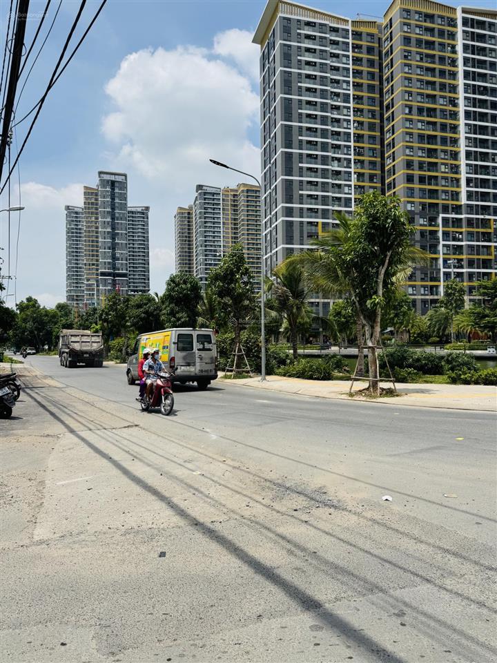 Bán đất đường phước thiện  156 m2  đối diện vinhomes q9  ô tô tới đất  chỉ 5,6 tỷ