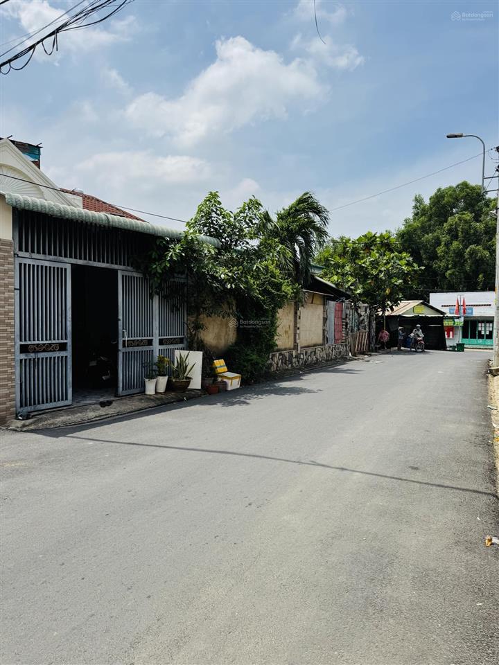 Bán đất đường phước thiện  156 m2  đối diện vinhomes q9  ô tô tới đất  chỉ 5,6 tỷ