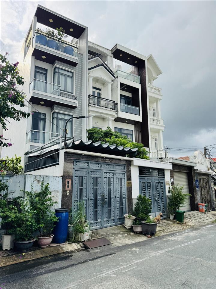 Đất lớn đường 182 lã xuân oai  ngang 5,55 m  đường 7 m  chỉ 8,7 tỷ