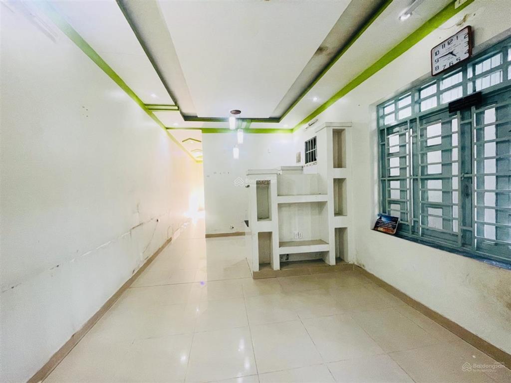 Giảm 400 triệu  nhà đường ô tô nguyễn xiển  đối diện vinhomes grand park  chỉ 5,1 tỷ