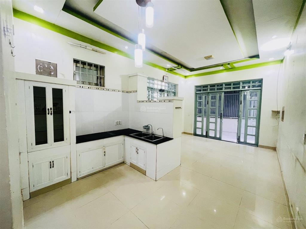 Giảm 400 triệu  nhà đường ô tô nguyễn xiển  đối diện vinhomes grand park  chỉ 5,1 tỷ