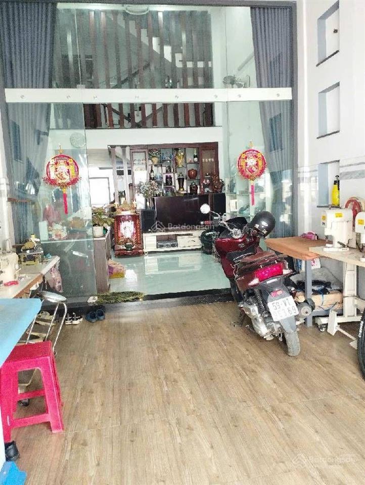 Bán nhà huỳnh thị hai  tch, q.12  gần 80m2  4 tầng  ôtô vào tận nhà  50m ra mt  hơn 6 tỷ (tl)