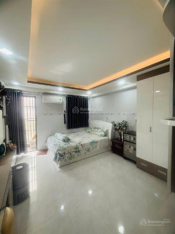 Bán nhà huỳnh thị hai  tch, q.12  gần 80m2  4 tầng  ôtô vào tận nhà  50m ra mt  hơn 6 tỷ (tl)