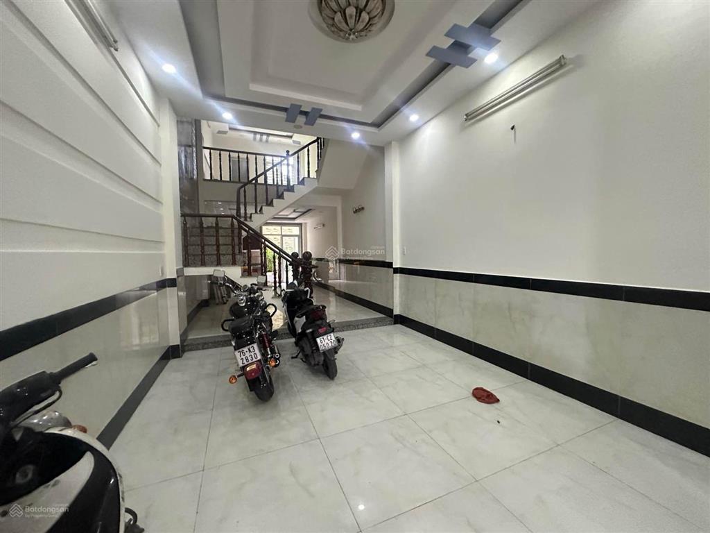 Bán nhà q.12  huỳnh thị hai  mặt tiền kinh doanh sầm uất  9x21m  5 tầng  14pn  nhỉnh 22 tỷ
