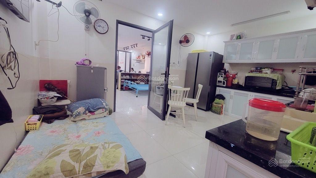 Bán nhà tô ký  ngang 5  2 tầng  hẻm ôtô chánh  50m ra mặt tiền  gần chợ ba bầu  chỉ 5,2 tỷ