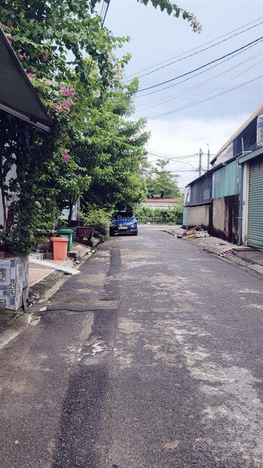 Bán nhà tô ký  ngang 5  2 tầng  hẻm ôtô chánh  50m ra mặt tiền  gần chợ ba bầu  chỉ 5,2 tỷ