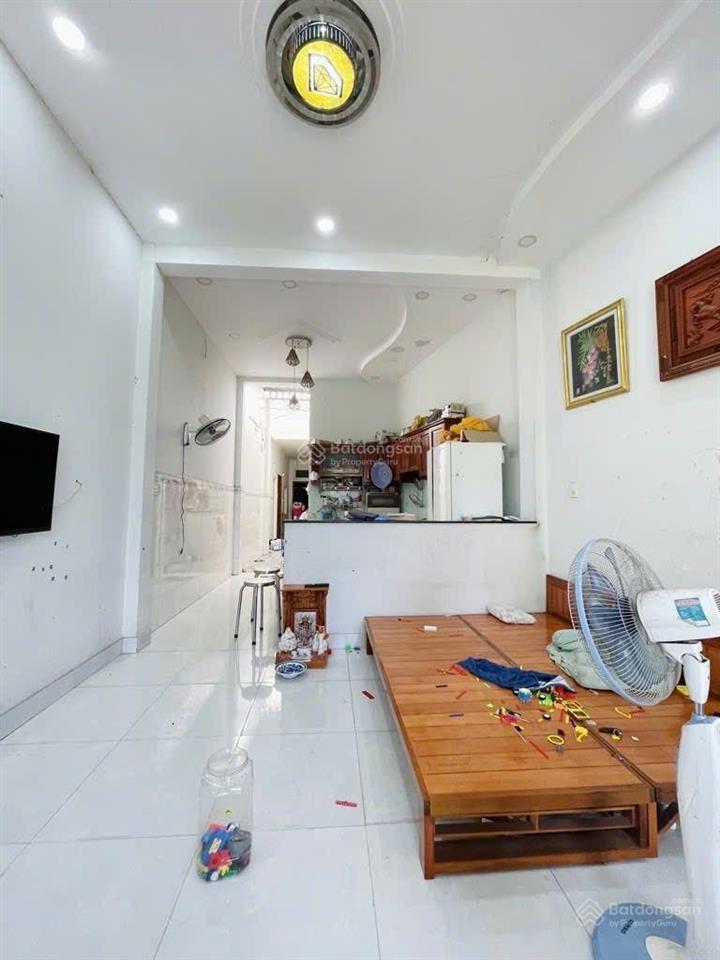Nhà quận 12  huỳnh thị hai  4x19m  hẻm xe hơi  5 phút qua gò vấp  chỉ 4,25 tỷ