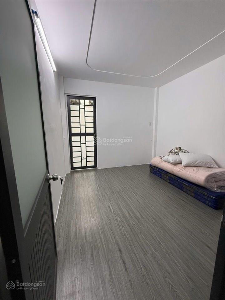 Nhà huỳnh thị hai  quận 12  53m2  2 tầng  vài bước ra mặt tiền  ôtô đỗ cửa  hơn 2 tỷ