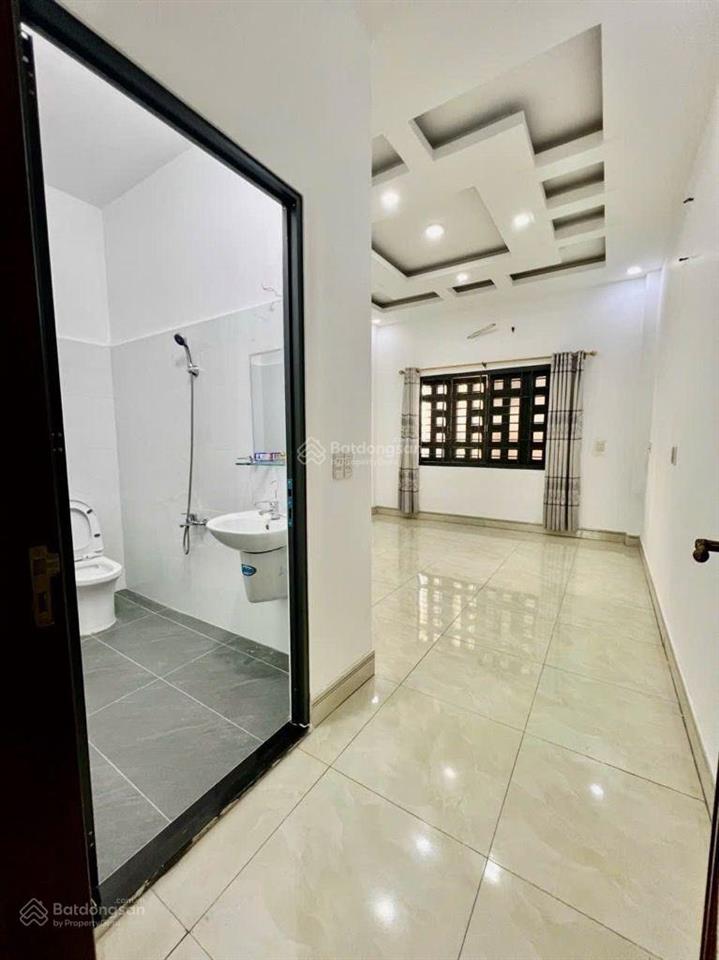 Nhà tân chánh hiệp  q.12  76m2  3 tầng  vài bước ra chợ  nhỉnh 6 ty