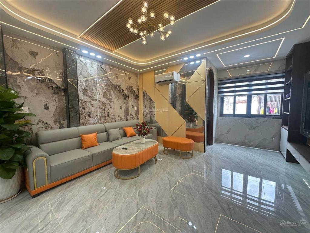 Bán nhà q.12  dương thị mười  xây mới 100%  83m2  5 tầng  full nội thất  ôtô tránh  hơn 8 tỷ