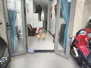 Bán nhà trần thị năm  q.12  4 tầng  50m2  ôtô vào tận cửa  gần bệnh viện q.12  chỉ 4 ty