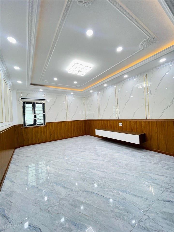 Nhà quận 12  lâm thị hố  60m²  5 tầng  6 pn  hẻm xe tải ngay hiệp thành city  chỉ 6,5 tỷ