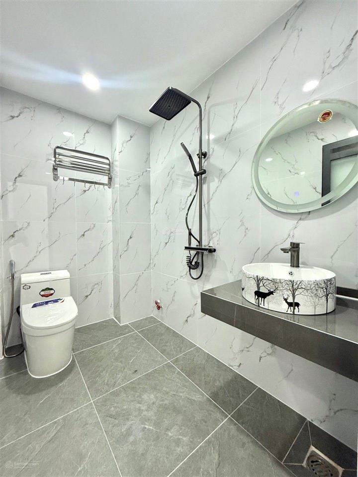 Bán nhà tân chánh hiệp 18  100m2  5 tầng  full nội thất  có thang máy  ôtô đỗ cửa  chỉ 9,7 tỷ