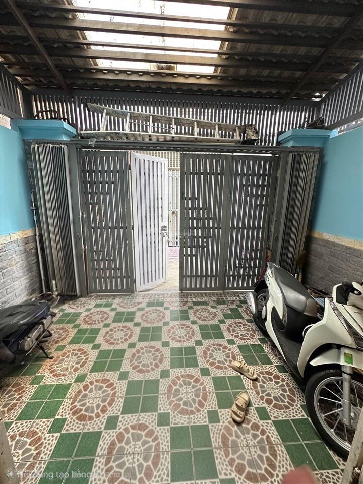 Nhà tân chánh hiệp 8, q12  2 tầng, ngang 4,5m ôtô tới cửa  sát vách hiệp thành city  chỉ 4,8 tỷ