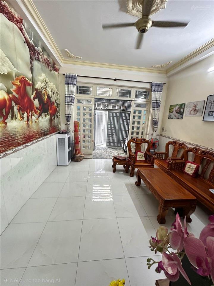 Nhà tân chánh hiệp 8, q12  2 tầng, ngang 4,5m ôtô tới cửa  sát vách hiệp thành city  chỉ 4,8 tỷ