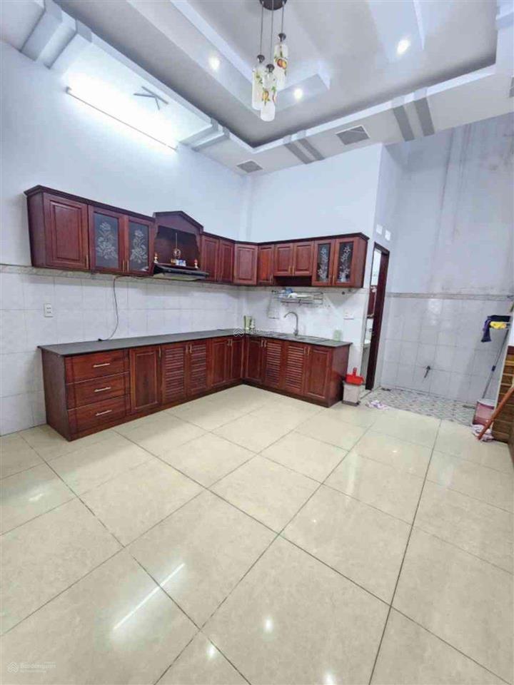 Nhà huỳnh thị hai  q.12  4x16m  3 tầng  4pn  hẻm ôtô đỗ cửa  gần nguyễn ảnh thủ  chỉ 5,4 tỷ