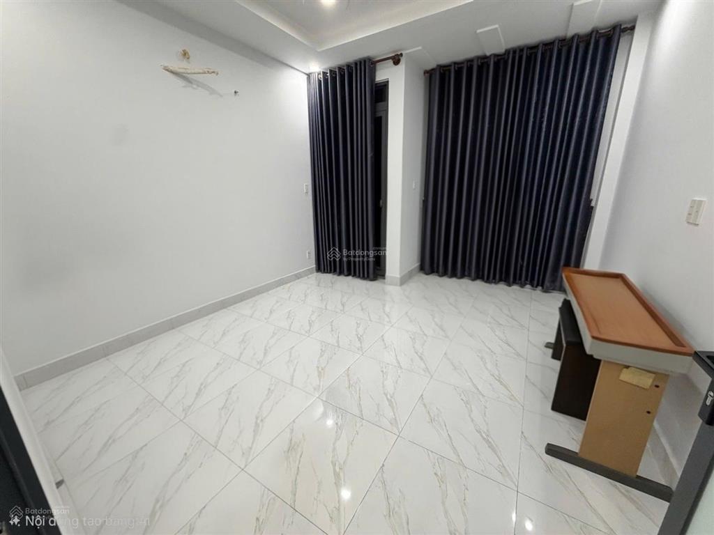Nhà trần thị năm  quận 12  64m2  5 tầng  5 phòng  hẻm xe tải thông thoáng  chỉ 5.9 tỷ.
