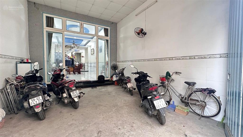 Nhà bán tân chánh hiệp 17  gần bệnh viện q.12  5m x 23m  3 tầng  hẻm ôtô vào nhà  chỉ 7,2 tỷ
