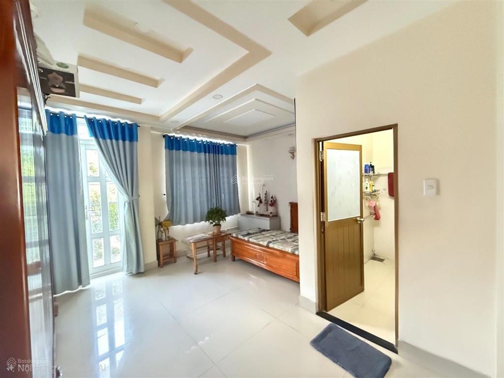 Bán nhà quận 12  2 mặt tiền  108m2  4 tầng  view công viên  ngay hiệp thành city
