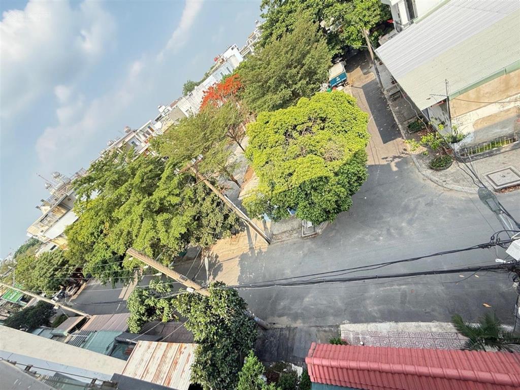 Bán nhà quận 12  2 mặt tiền  108m2  4 tầng  view công viên  ngay hiệp thành city