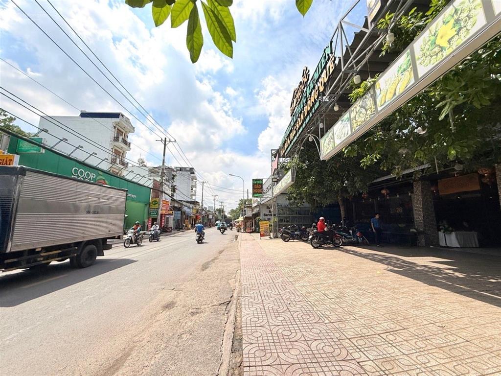 Mặt tiền nguyễn thị búp  quận 12 108m2  kinh doanh xầm uất ngay hiệp thành city