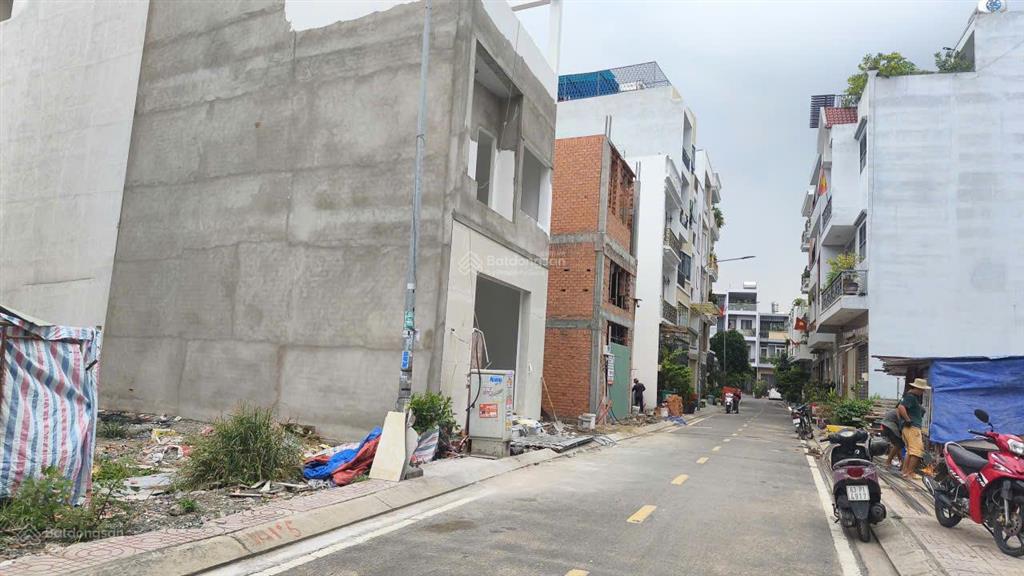 Ngộp bank bán gấp nền thổ cư 50m2,đường 7m,gần chợ tây lân,khu cán bộ an ninh,giá 3,5 tỷ (tl)