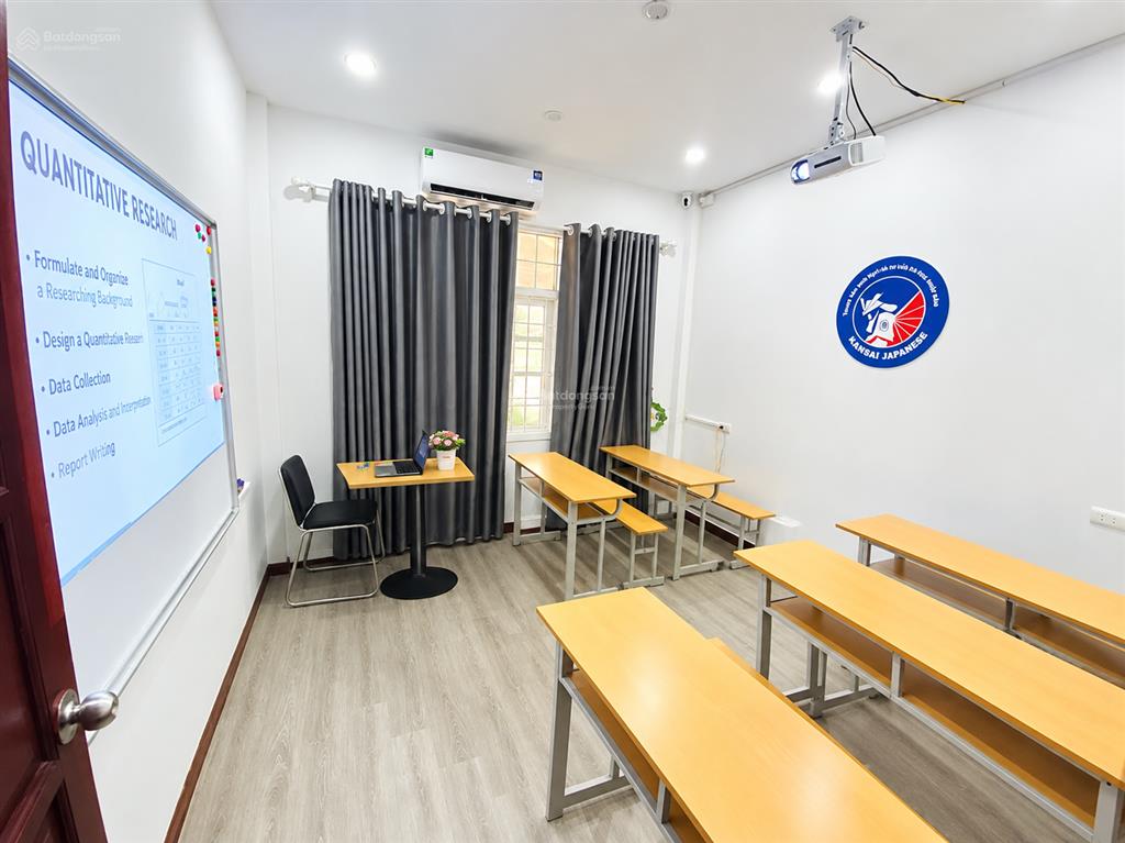 Nhà riêng đẹp tại phố trần quốc hoàn, 14,3 tỷ, 36m2, pháp lý đầy đủ
