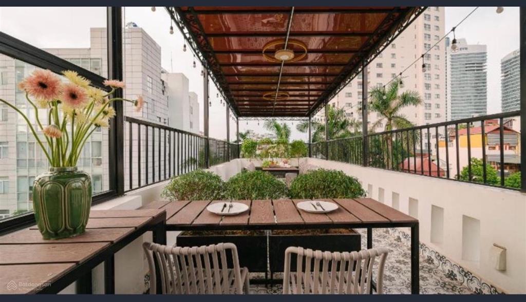 Bán nhà mặt phố 35,5 tỷ, 53 m2 tại quán thánh, ba đình, hà nội  hot!