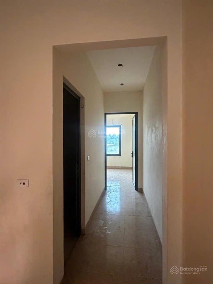 Bán nhà riêng mặt phố khu cầu lớn phù hợp ở và kinh doanh