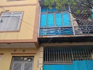 Bán gấp nhà trung tâm nam hồng ở ngay 2 mặt thoáng