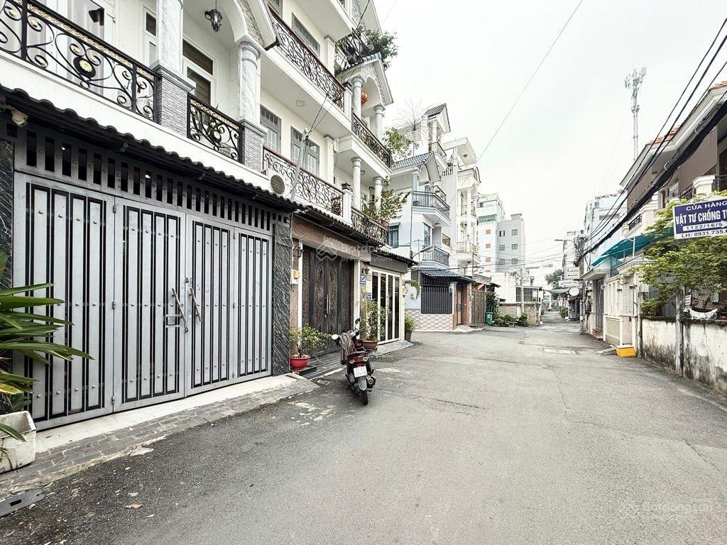 Nhà 2 tầng quang trung sát mặt tiền hẻm xe tải khu cao tầng 62m2( 4 x 16) giá 6,3 tỷ