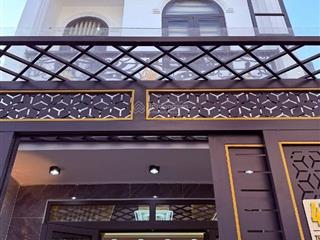 Nhà mới ở ngay 2 tầng thống nhất 3,6 x 11,5 sổ hồng hoàn công giá 5,3 tỷ