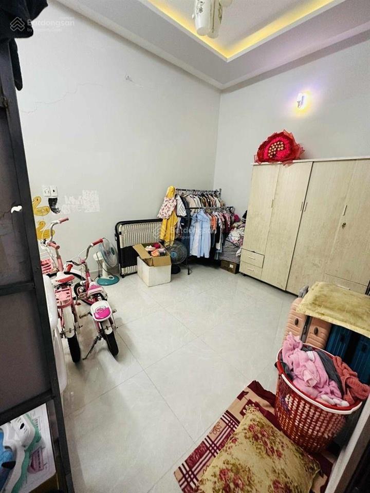 Nhà 2 tầng đường số 1 ( gần đường thống nhất) 44m2(4 x 10,5) hoàn công sổ hồng riêng giá 4,9 tỷ