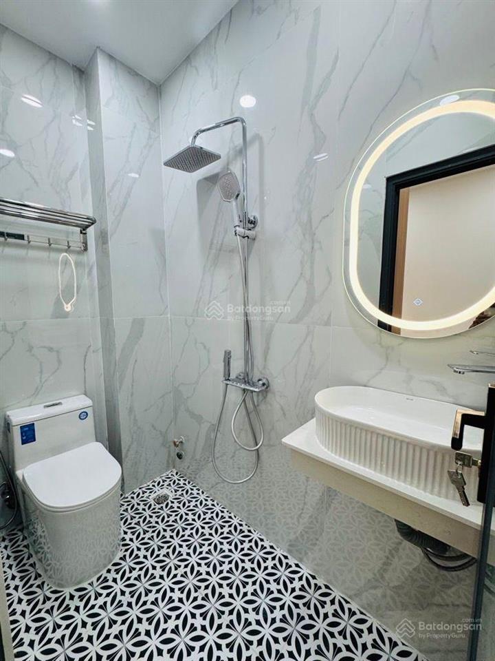 Bán nhà gò vấphẻm xe tải 4 tầng  đúc btct  dường số 59 phạm văn chiêu chợ thạch đà